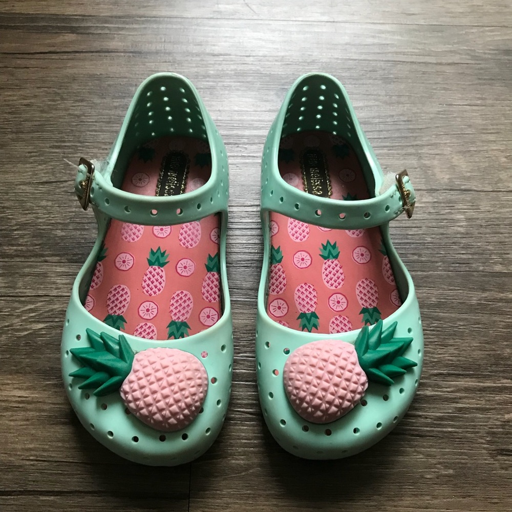 Mini Melissa Pineapple 🍍 green pistachio shoes